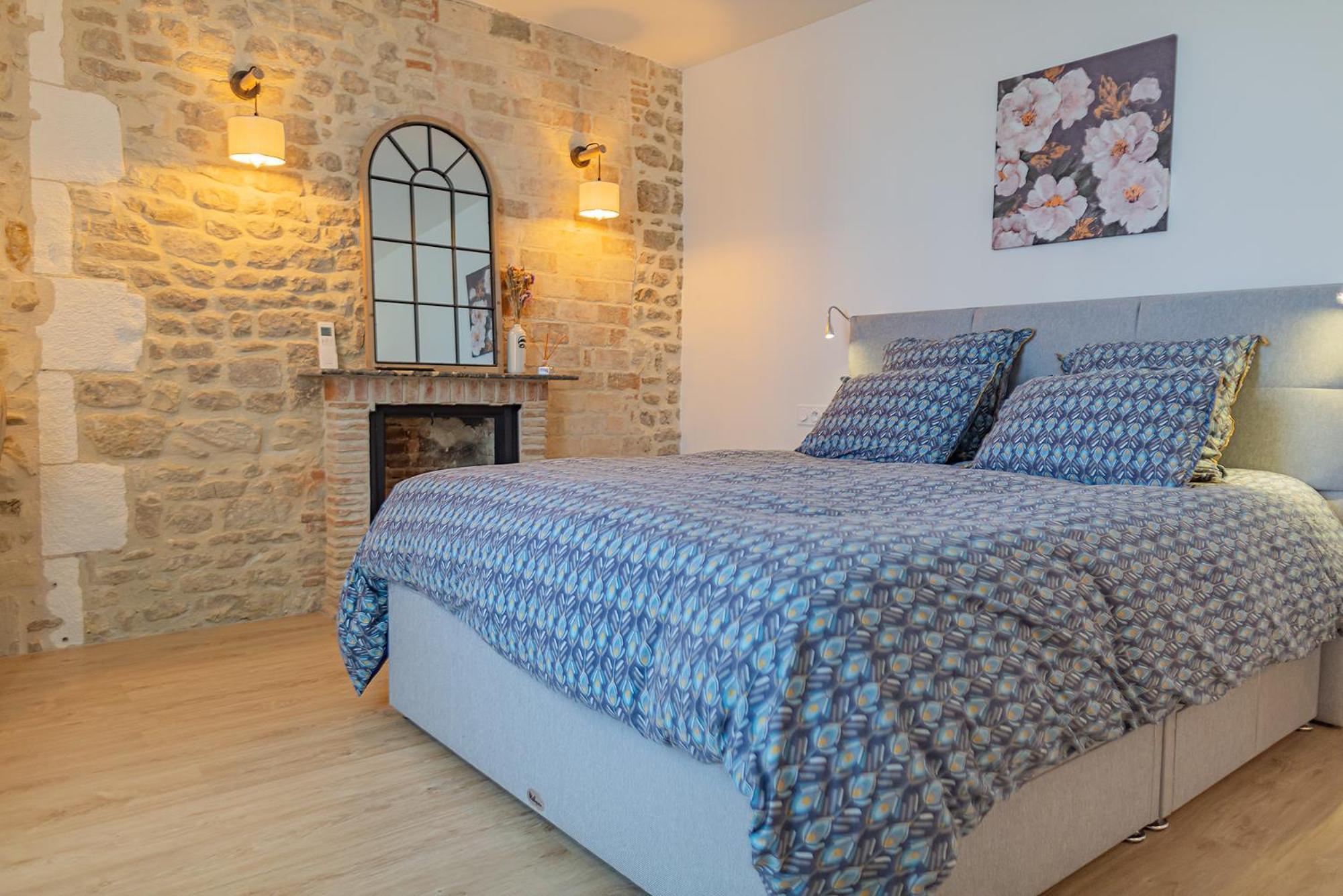 Les Gites Du Chateau Bouhet Exterior photo